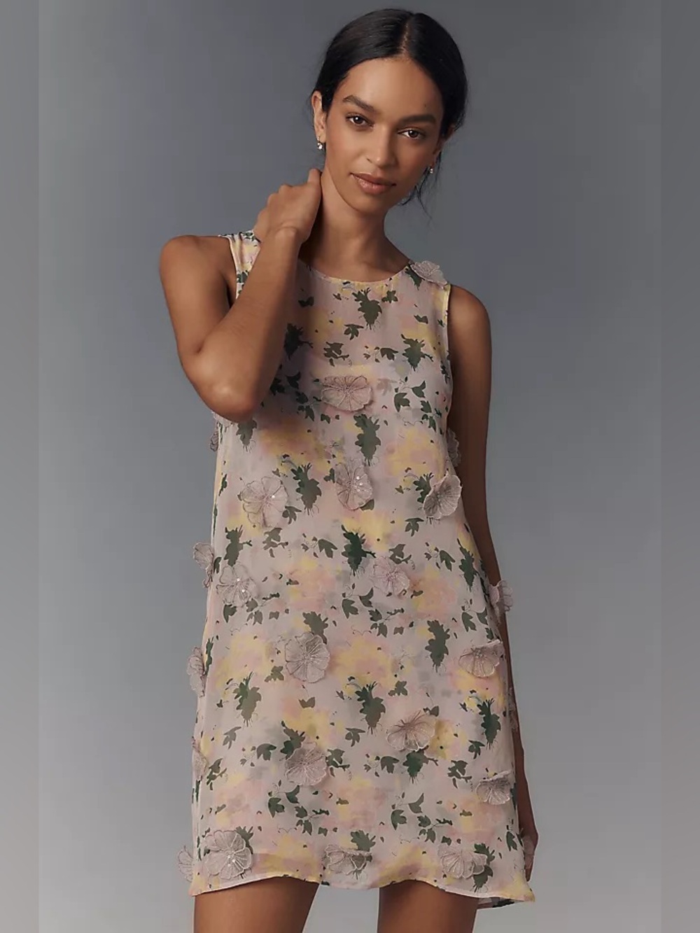 Sleeveless Pink Floral Appliqué Shift Dress